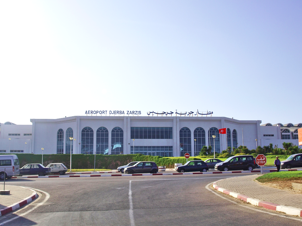 Que faire à Djerba ? guide complet des activités et des expériences essentielles 9 aeroport de Djerba-Zarzis